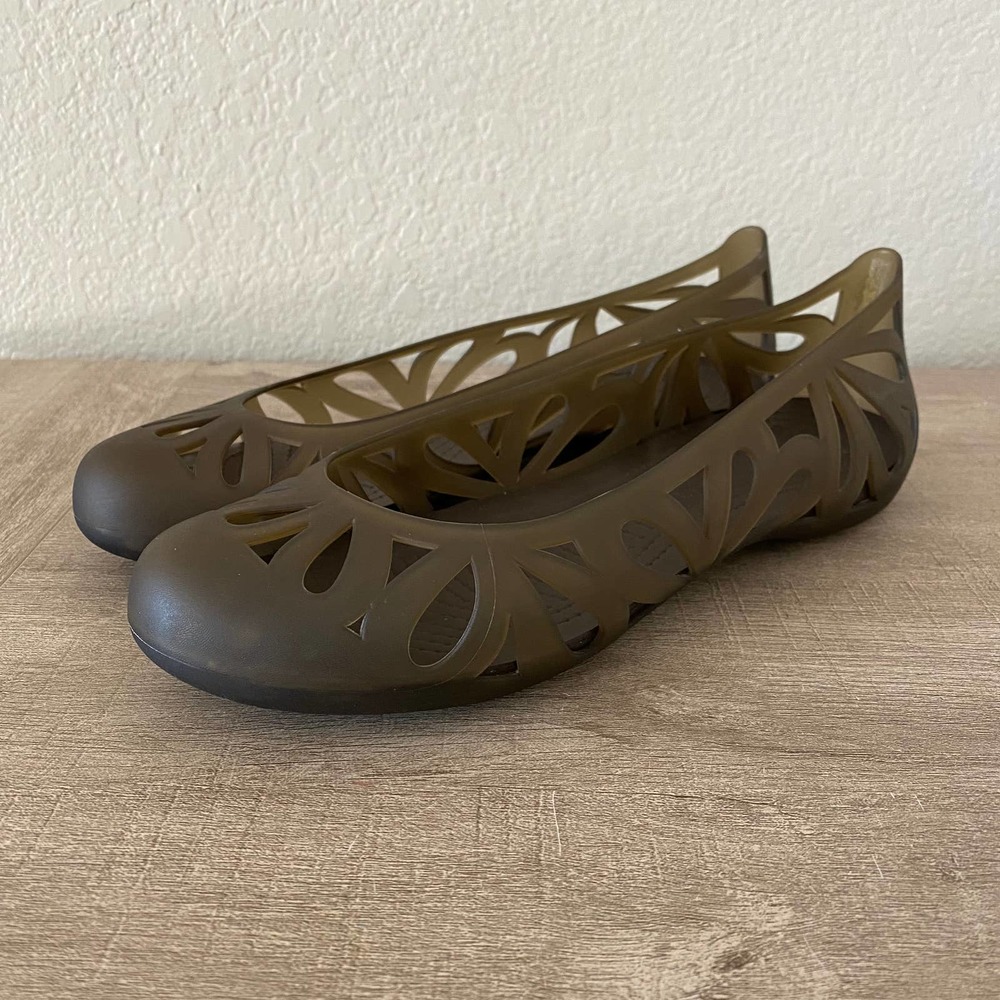 Crocs Adrina III Womens Slip On Round Closed Toe Cut Out Ballet Flats Shoes 11